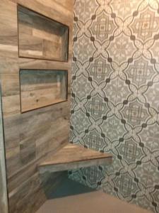 Royal oaks shower 1.jpg